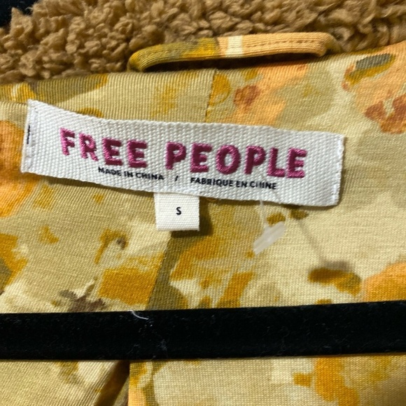 Free People Rare Mongolian Brown Faux Fur Shag Long Coat Floral Jacket Sz Small - Picture 6 of 9